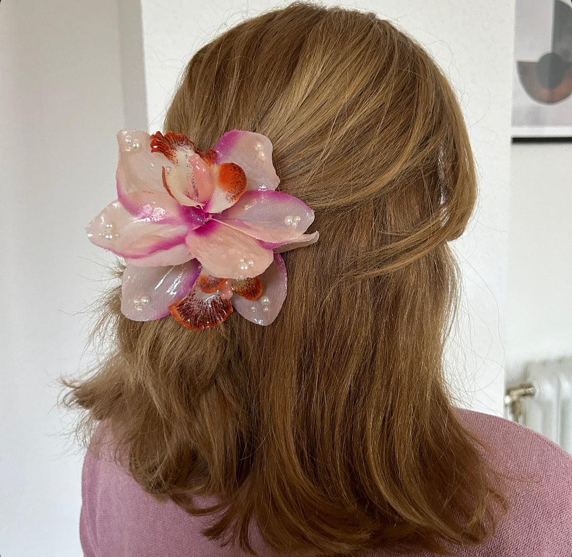 WHITE CHERRY BLOSSOM HAIRCLIP