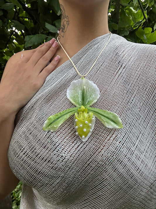 IVY PEARL NECKLACE